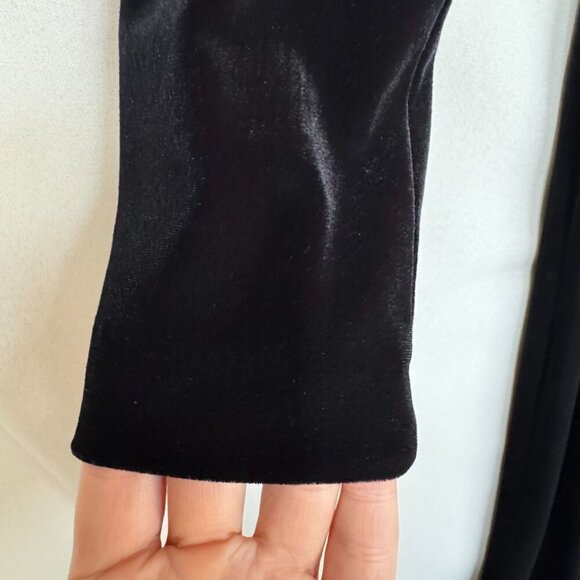 Vintage Alex Evening Black Velvet Faux Fur Off Shoulder Long Sleeve Maxi Dress - Picture 4 of 14